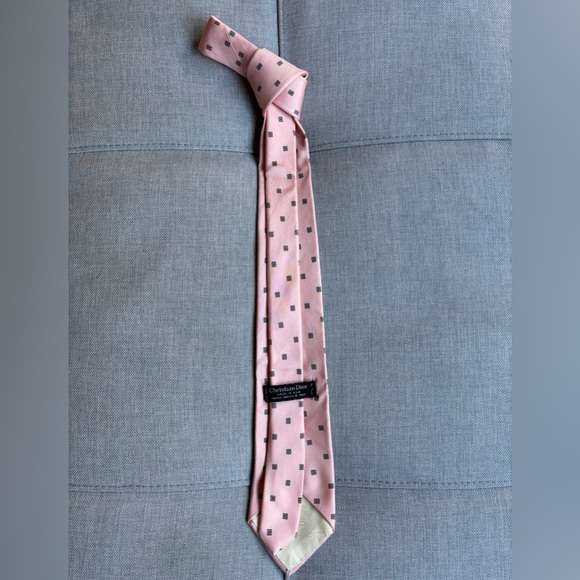 Christian Dior Vintage Pink Patterned Tie - Picture 8 of 9